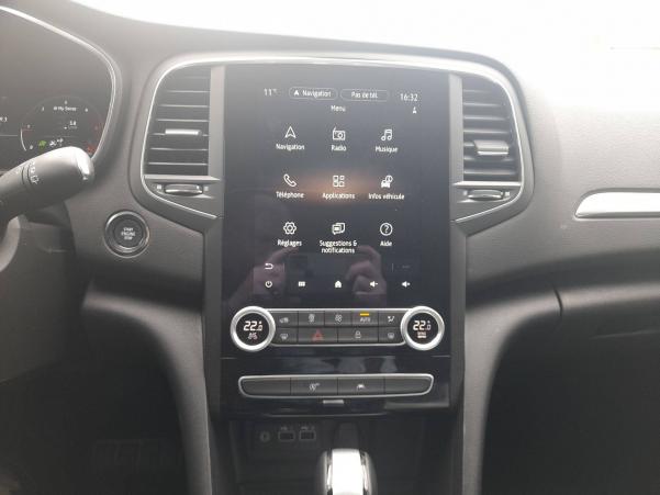 Vente en ligne Renault Megane 4  Blue dCi 115 EDC au prix de 23 090 €