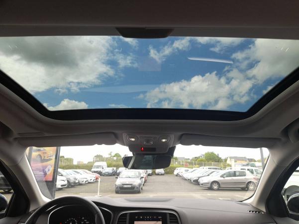 Vente en ligne Renault Megane 4  Blue dCi 115 EDC au prix de 23 090 €