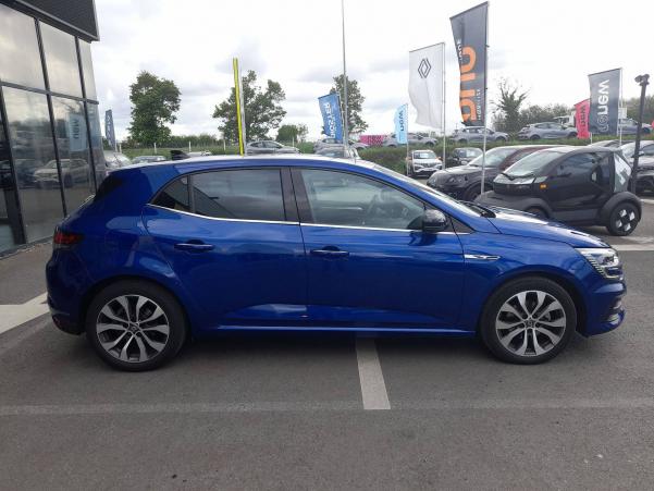 Vente en ligne Renault Megane 4  Blue dCi 115 EDC au prix de 23 090 €