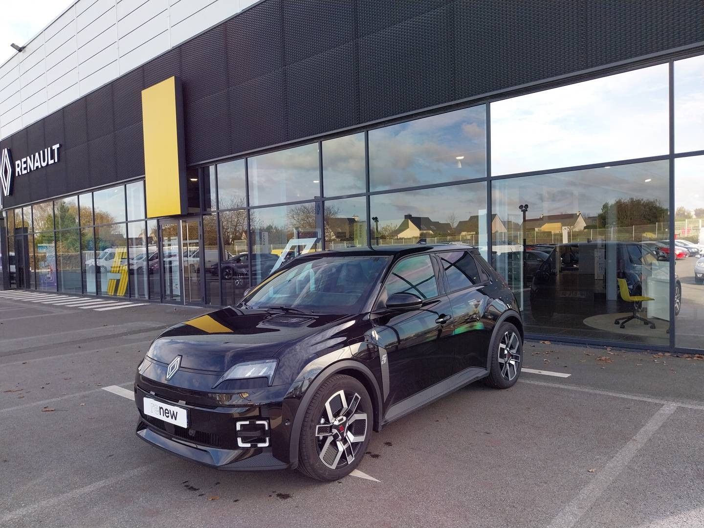 Renault R5 E-Tech  120 ch autonomie urbaine occasion de 2025 en vente à Lamballe