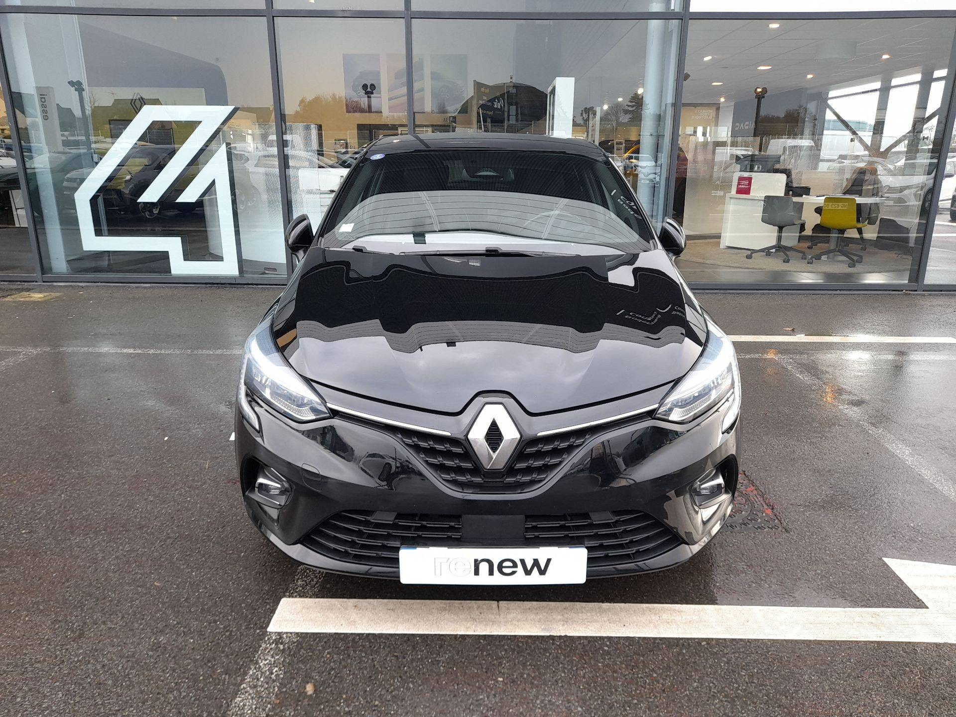 Vente en ligne Renault Clio 5 Clio TCe 100 au prix de 11 990 €