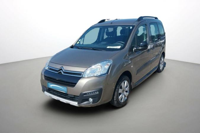 Vente en ligne Citroën Berlingo  BlueHDi 100 BVM5 au prix de 13 990 €