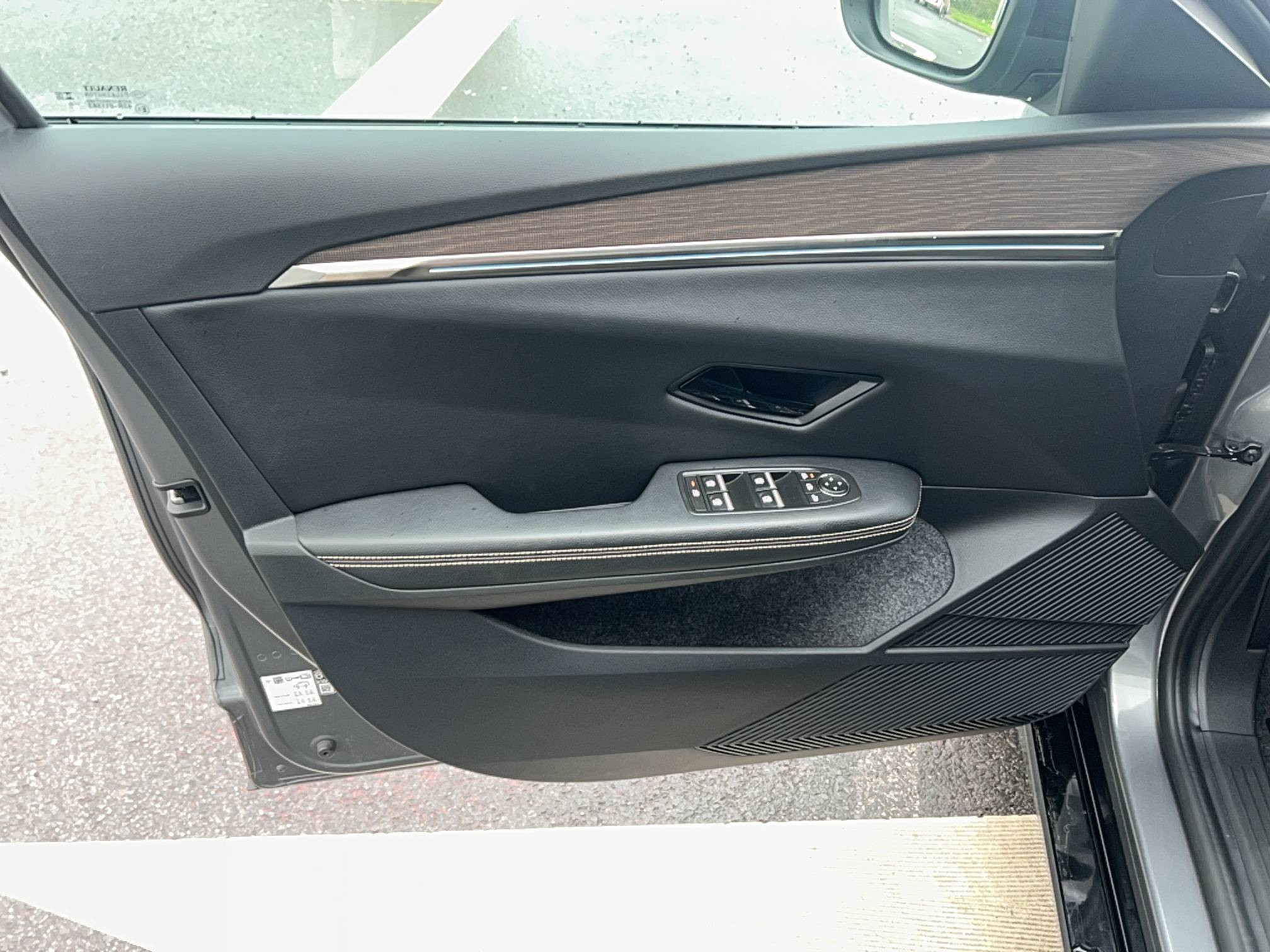 Vente en ligne Renault Megane E-Tech  EV60 220 ch super charge au prix de 24 990 €