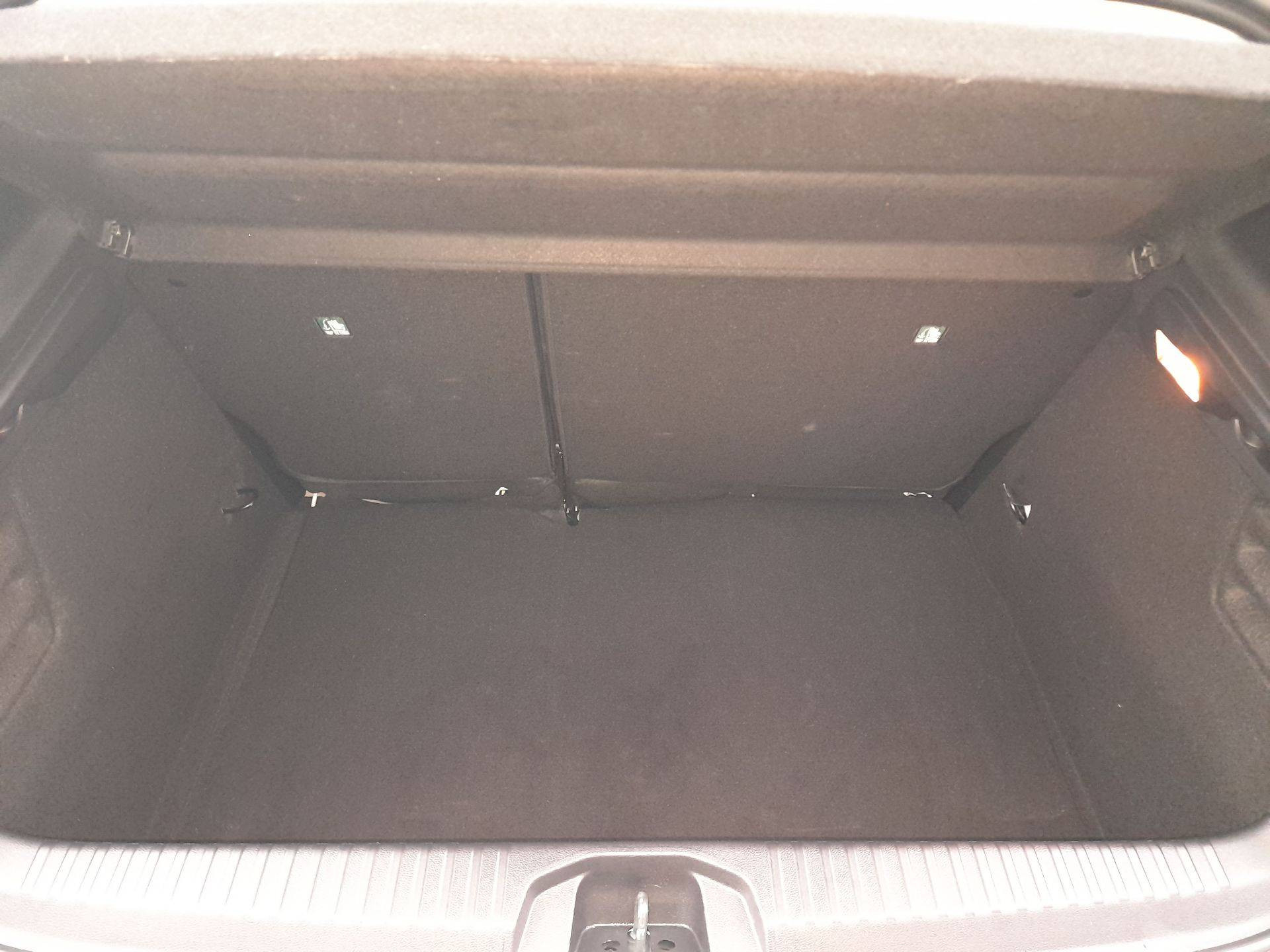 Vente en ligne Renault Clio 5 Clio TCe 90 ch GSR2 au prix de 16 490 €