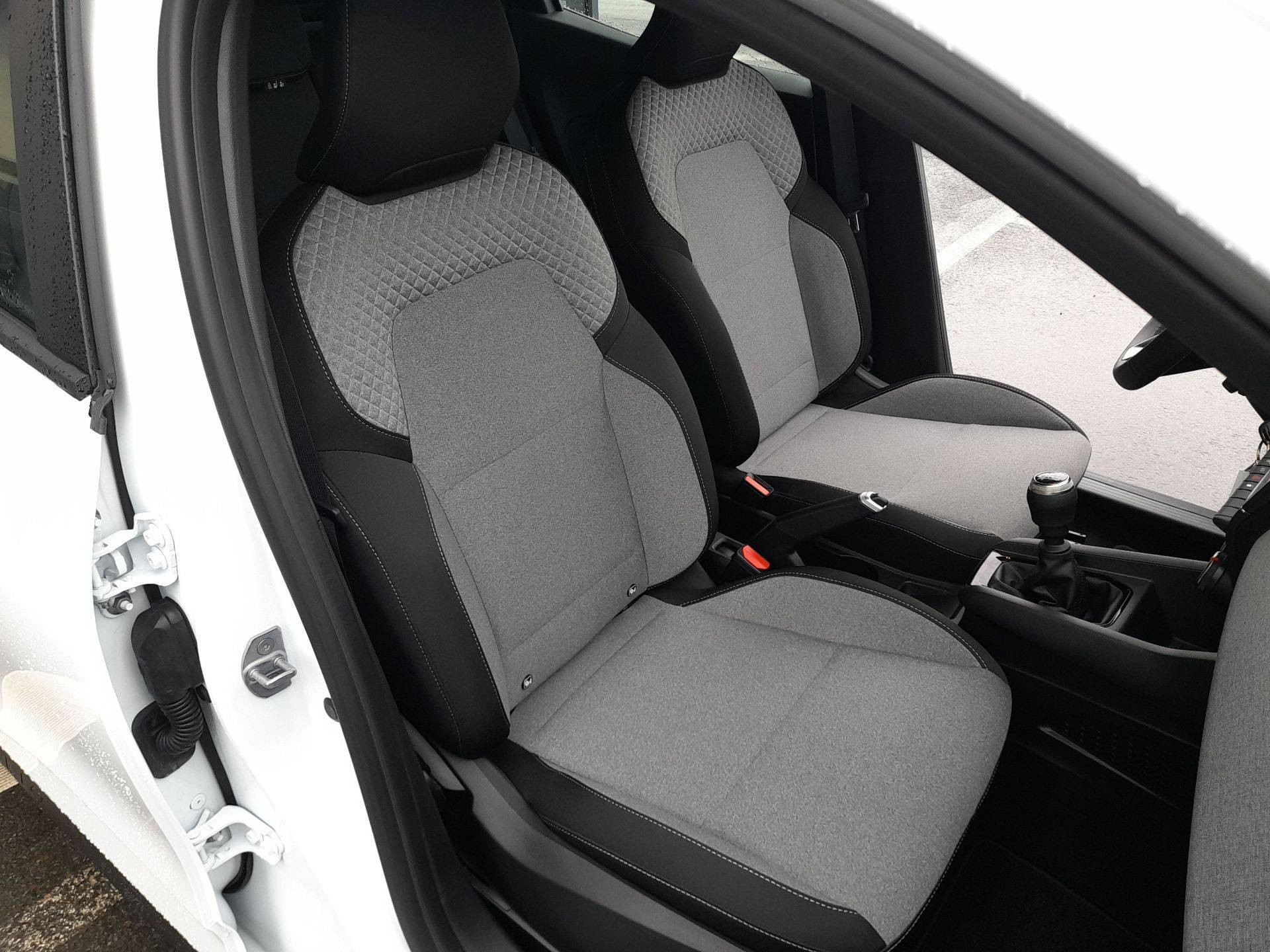 Vente en ligne Renault Clio 5 Clio TCe 90 ch GSR2 au prix de 16 490 €