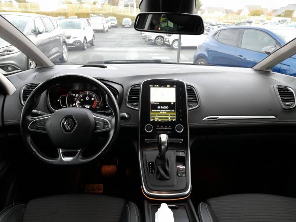 Vente en ligne Renault Scenic 4 Scenic Blue dCi 120 EDC au prix de 18 490 €