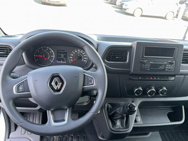 Vente en ligne Renault Master Fourgon MASTER FGN TRAC F3500 L3H3 BLUE DCI 135 au prix de 35 500 €