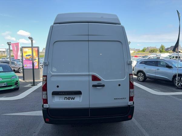 Vente en ligne Renault Master Fourgon MASTER FGN TRAC F3500 L3H3 BLUE DCI 135 au prix de 35 500 €