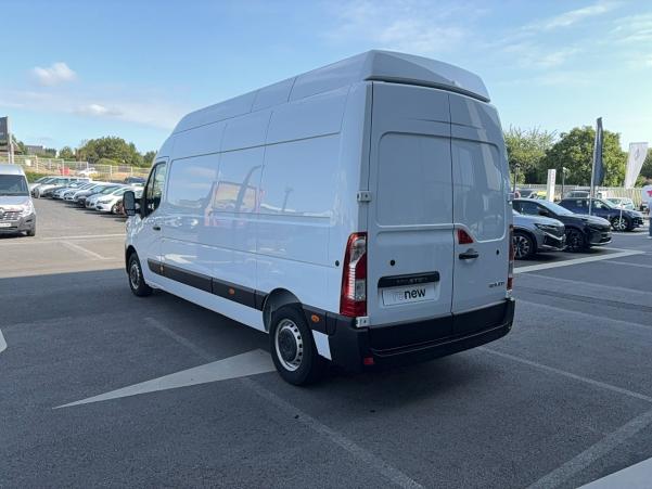 Vente en ligne Renault Master Fourgon MASTER FGN TRAC F3500 L3H3 BLUE DCI 135 au prix de 35 500 €