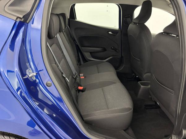 Vente en ligne Renault Clio 5 Clio E-Tech 140 - 21N au prix de 16 490 €