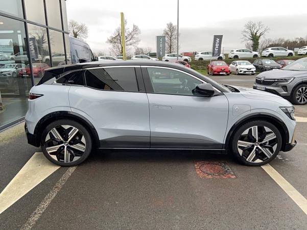 Vente en ligne Renault Megane E-Tech  EV60 220 ch super charge au prix de 28 990 €