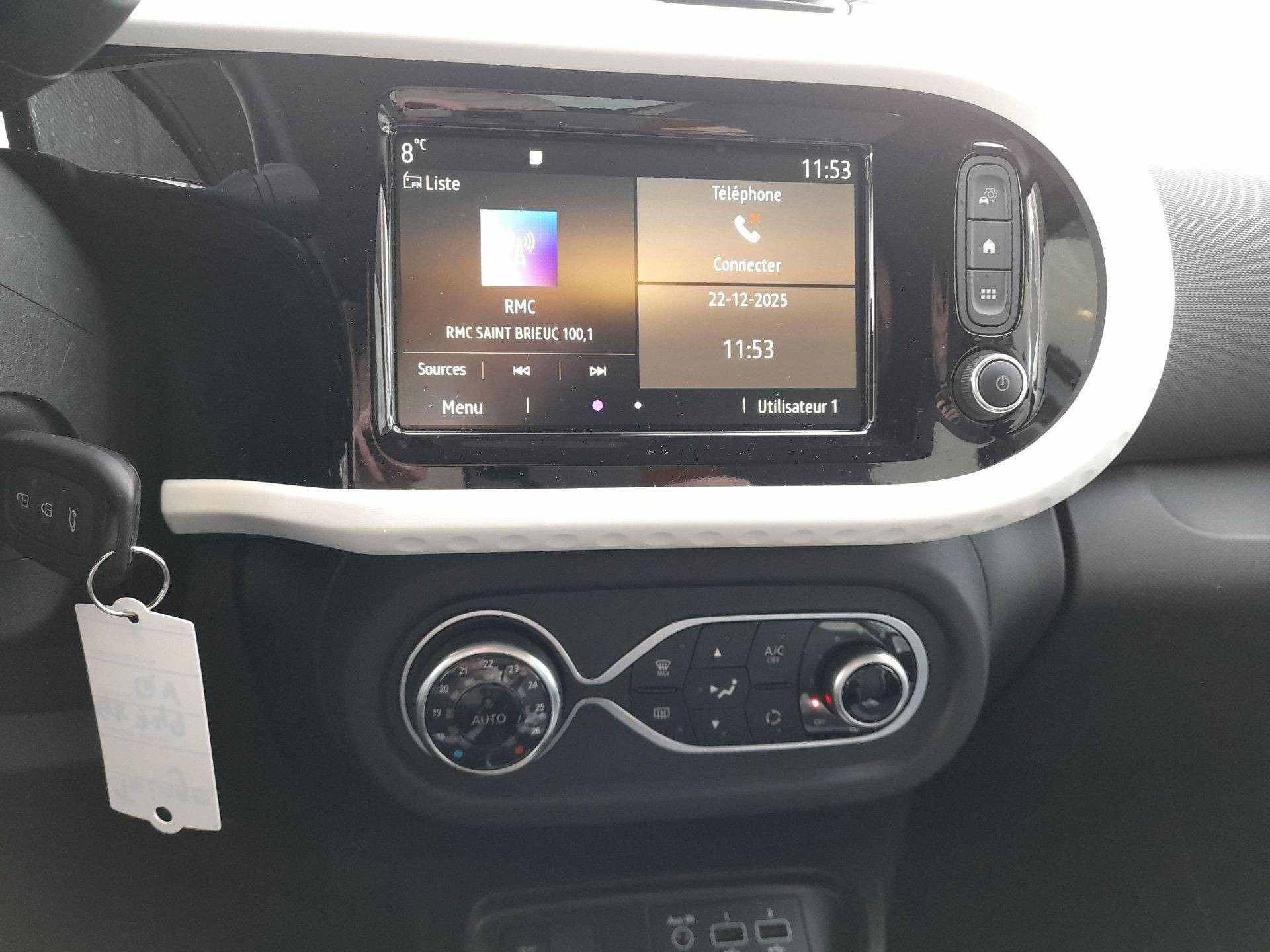 Vente en ligne Renault Twingo 3  SCe 65 au prix de 12 890 €