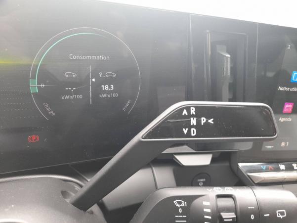 Vente en ligne Renault Megane E-Tech  EV60 220 ch super charge au prix de 20 990 €