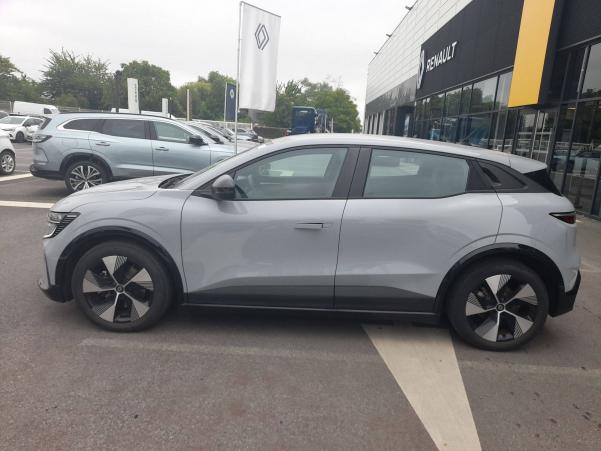 Vente en ligne Renault Megane E-Tech  EV60 220 ch super charge au prix de 20 990 €