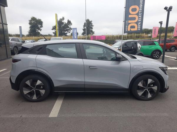 Vente en ligne Renault Megane E-Tech  EV60 220 ch super charge au prix de 20 990 €