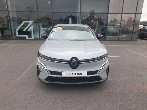 Vente en ligne Renault Megane E-Tech  EV60 220 ch super charge au prix de 20 990 €