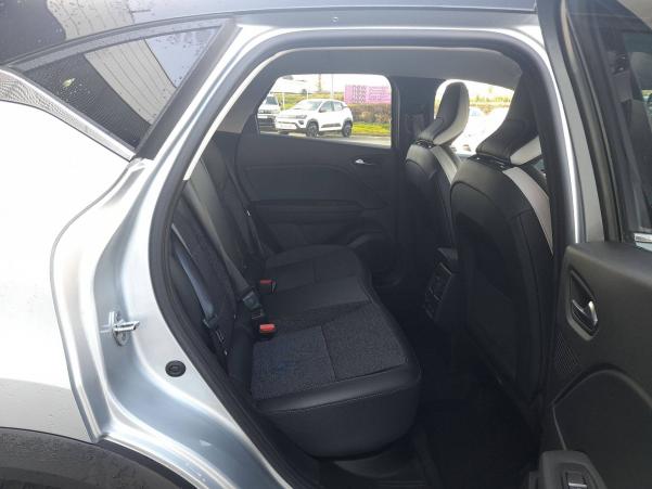 Vente en ligne Renault Captur  E-Tech 145 - 21 au prix de 21 990 €