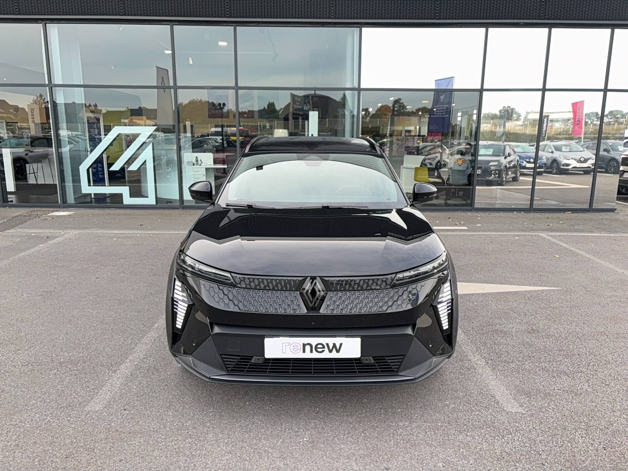 Vente en ligne Renault Scenic E-Tech  220 ch grande autonomie au prix de 38 990 €