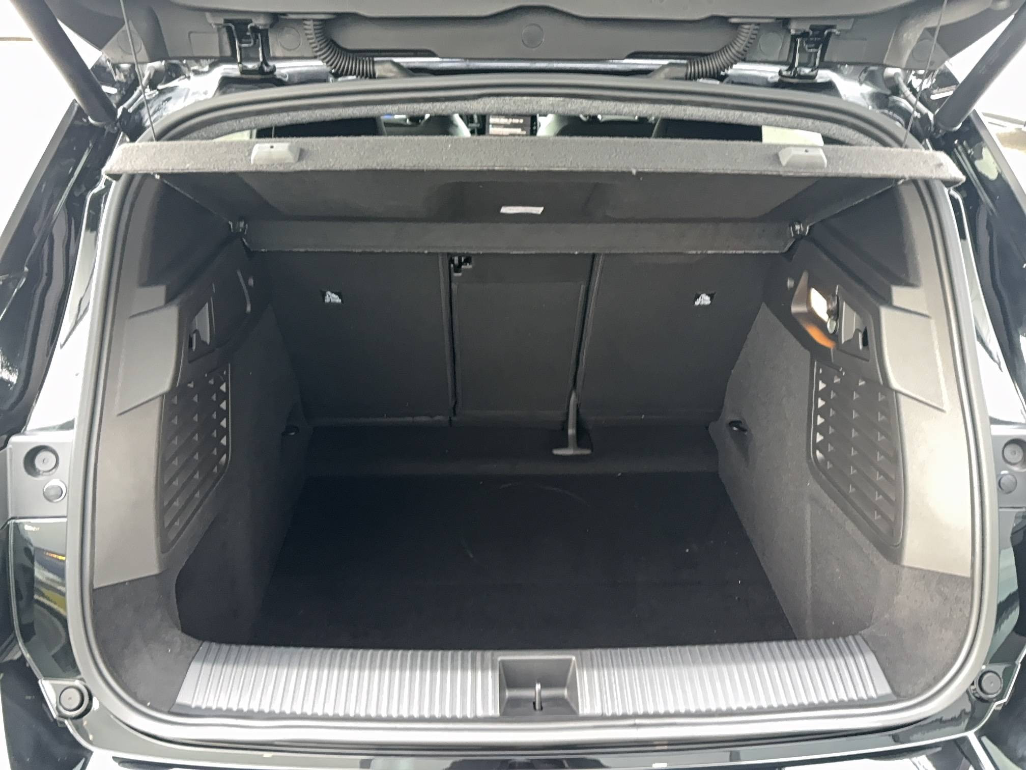 Vente en ligne Renault Scenic E-Tech  220 ch grande autonomie au prix de 38 990 €