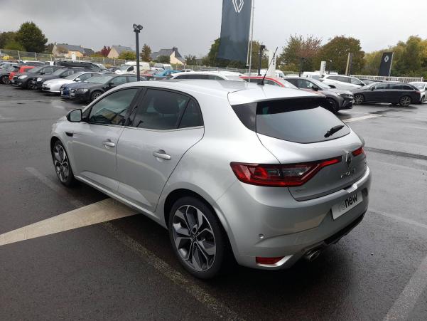 Vente en ligne Renault Megane 4 Mégane IV Berline TCe 140 EDC FAP au prix de 17 490 €