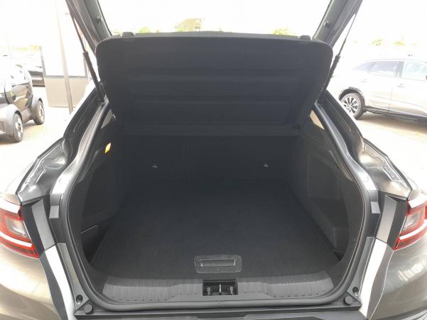 Vente en ligne Renault Arkana  mild hybrid 140 EDC FAP - 22 au prix de 20 900 €