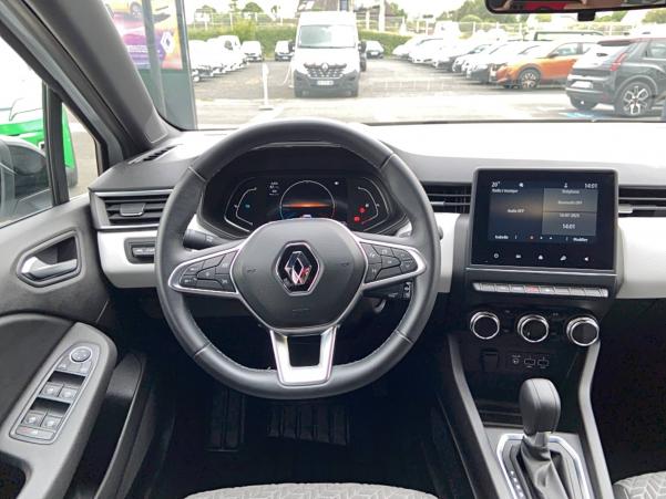 Vente en ligne Renault Clio 5 Clio E-Tech 140 - 21N au prix de 16 890 €