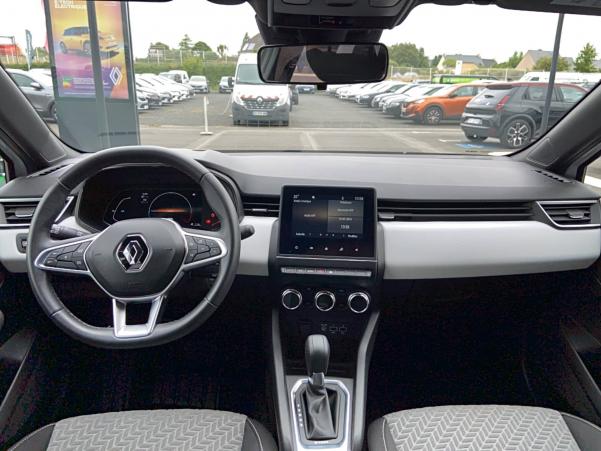 Vente en ligne Renault Clio 5 Clio E-Tech 140 - 21N au prix de 16 890 €