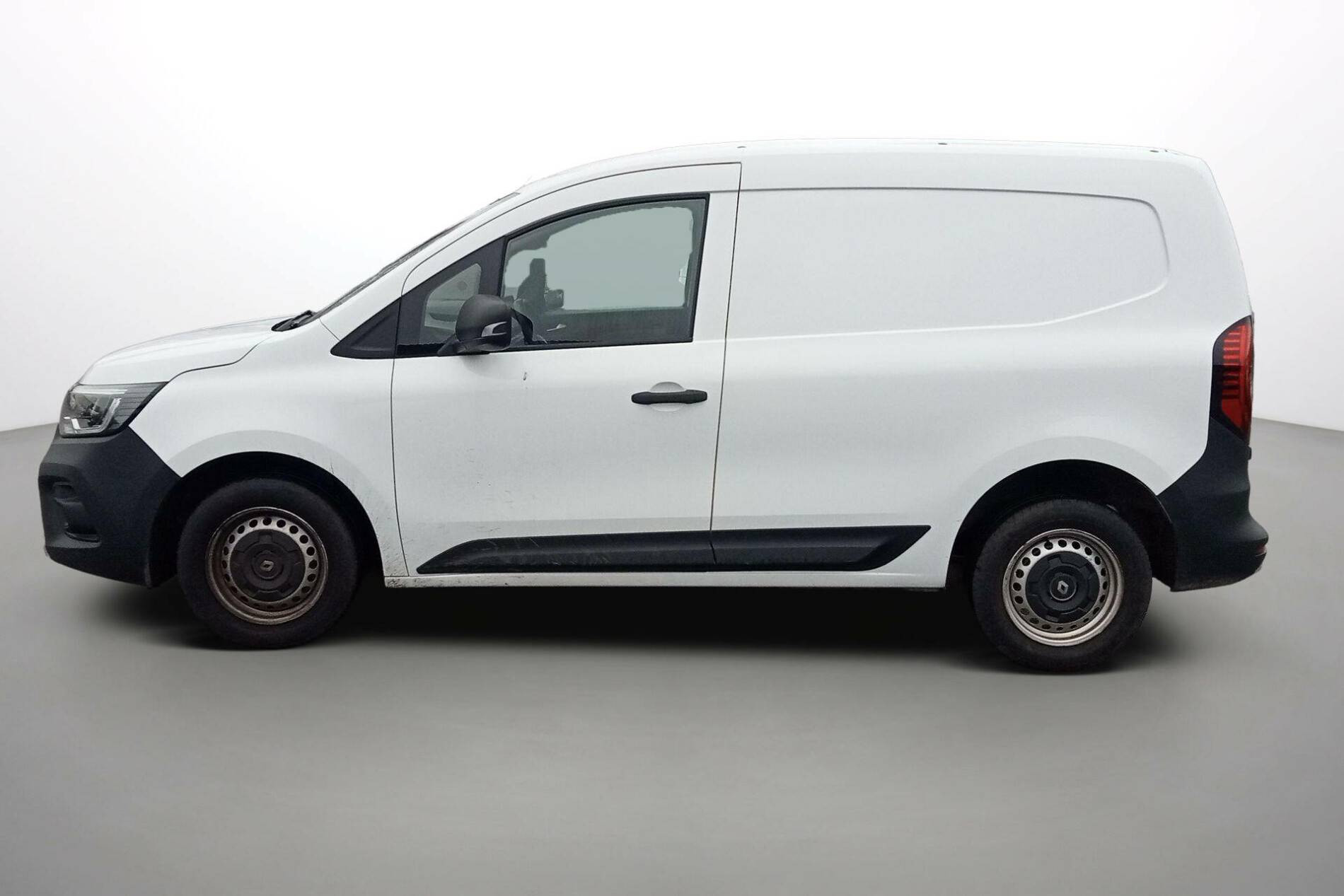 Vente en ligne Renault Kangoo Van  BLUE DCI 75 au prix de 14 400 €