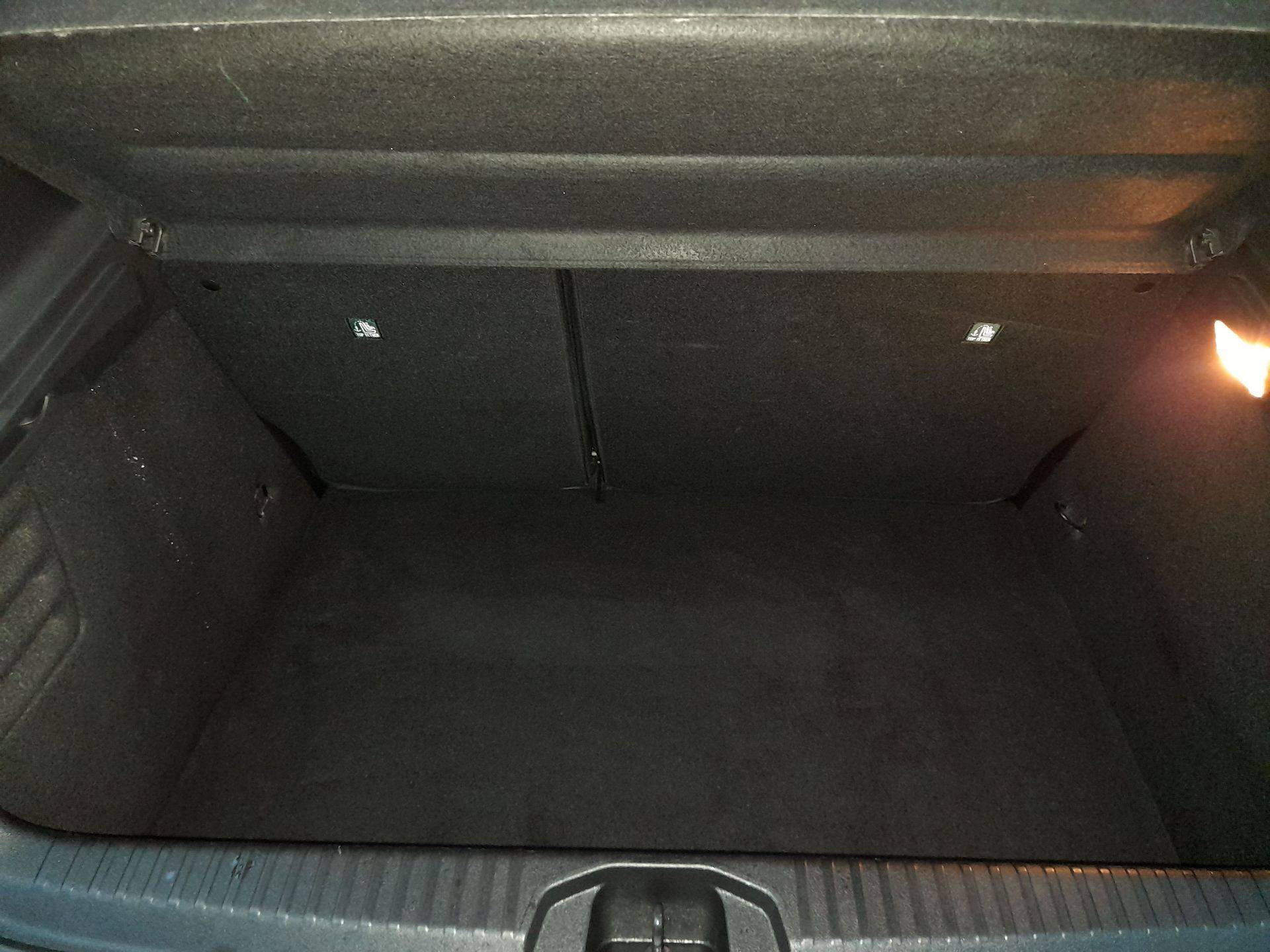 Vente en ligne Renault Clio 5 Clio E-Tech full hybrid 145 au prix de 16 290 €