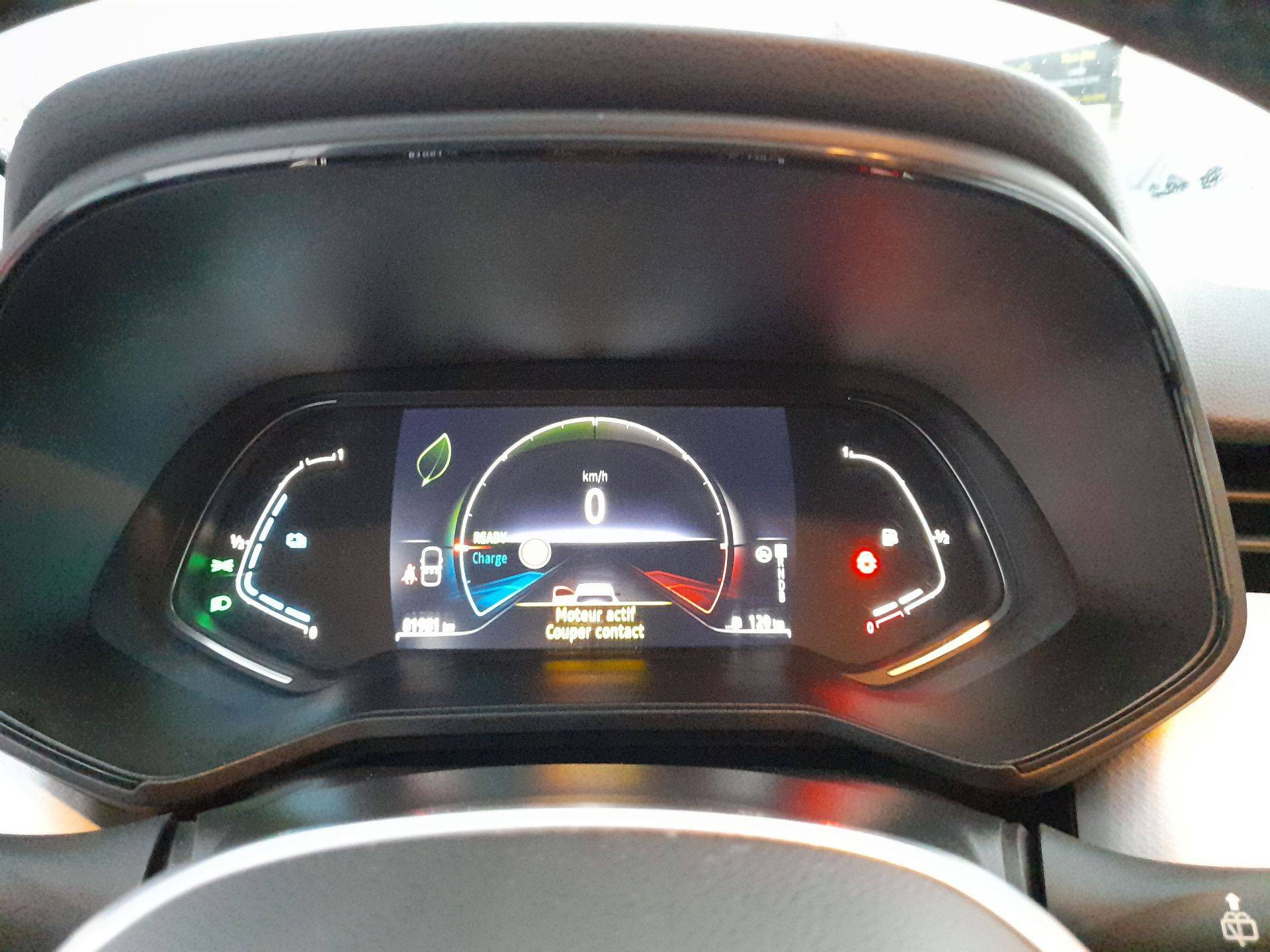 Vente en ligne Renault Clio 5 Clio E-Tech full hybrid 145 au prix de 16 290 €