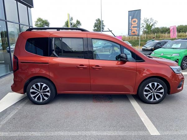 Vente en ligne Renault Kangoo  Blue dCi 95 au prix de 21 490 €
