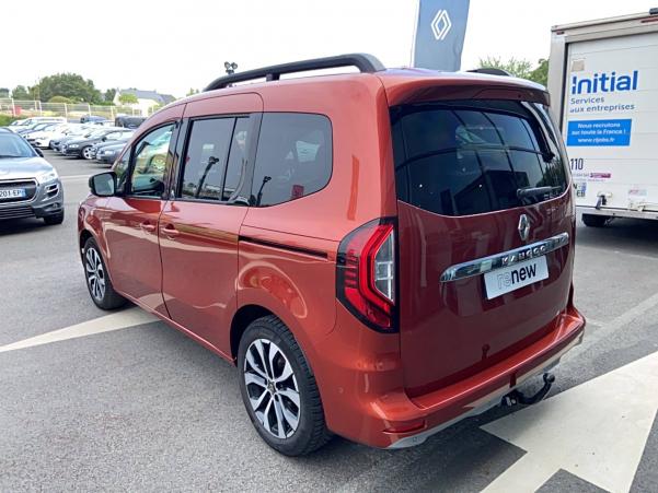 Vente en ligne Renault Kangoo  Blue dCi 95 au prix de 21 490 €