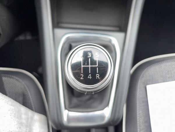 Vente en ligne Renault Captur  TCe 100 au prix de 15 480 €