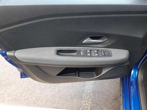 Vente en ligne Dacia Sandero  TCe 90 au prix de 16 690 €