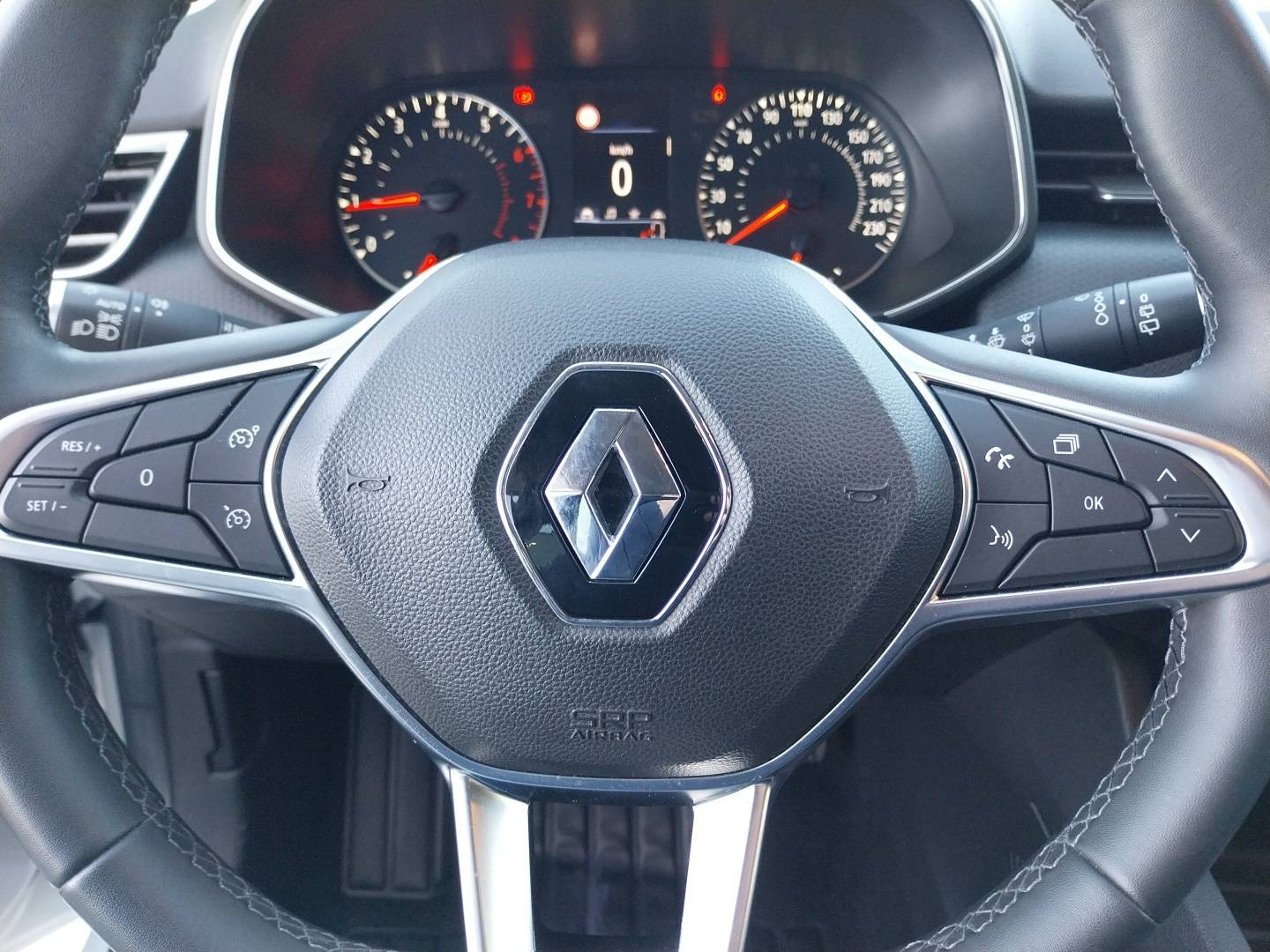 Vente en ligne Renault Clio 5 Clio TCe 100 au prix de 12 890 €