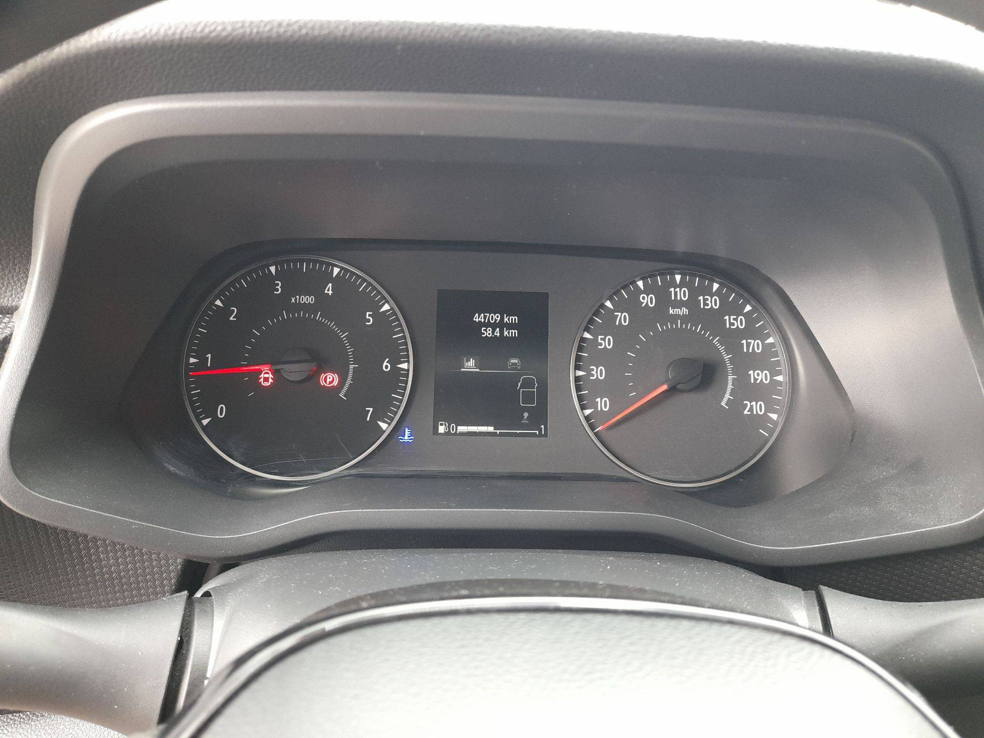 Vente en ligne Renault Trafic 3 Fourgon TRAFIC FGN L1H1 3000 KG BLUE DCI 130 au prix de 23 890 €