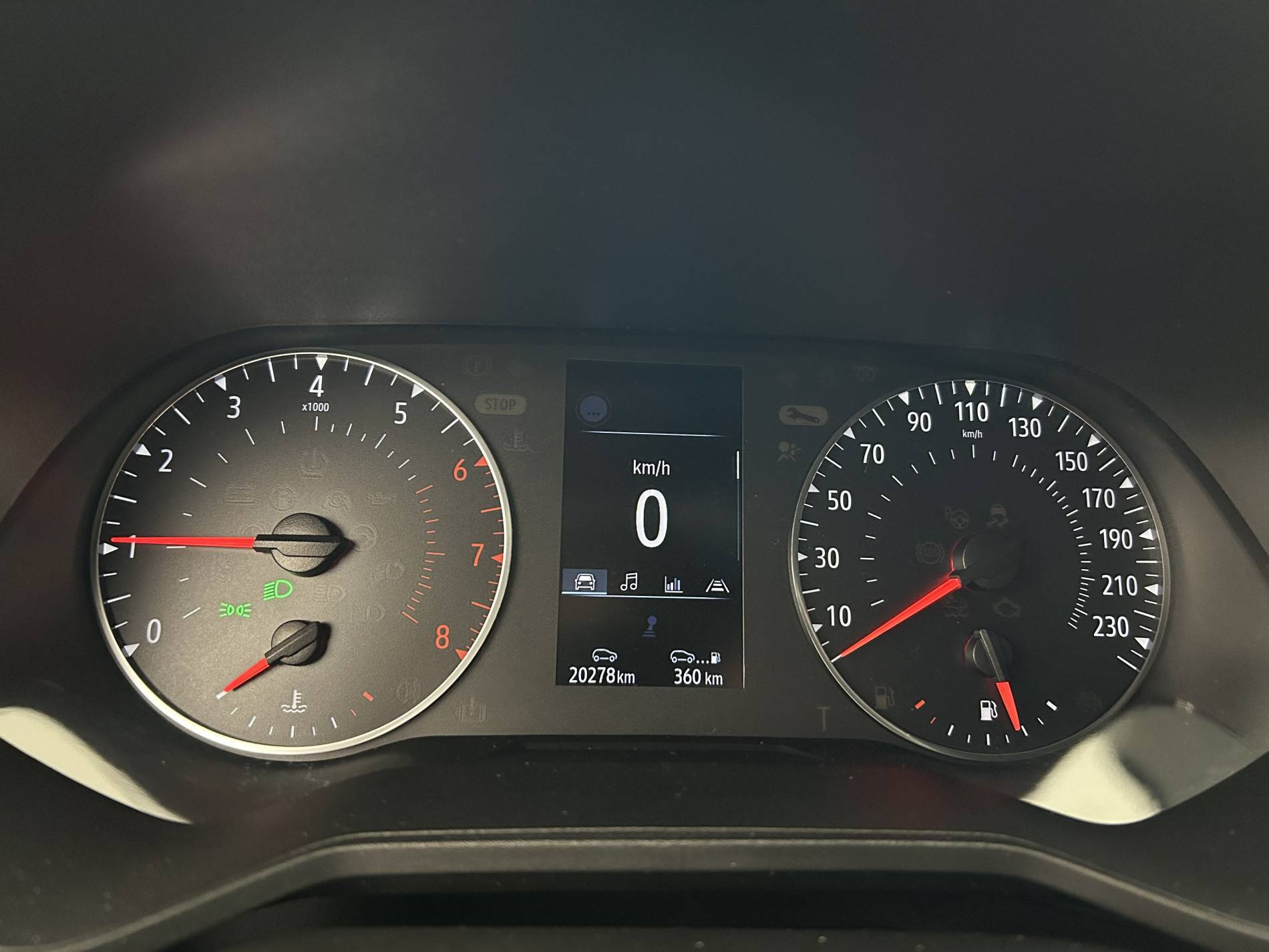 Vente en ligne Renault Clio 5 Clio TCe 90 - 21N au prix de 14 390 €