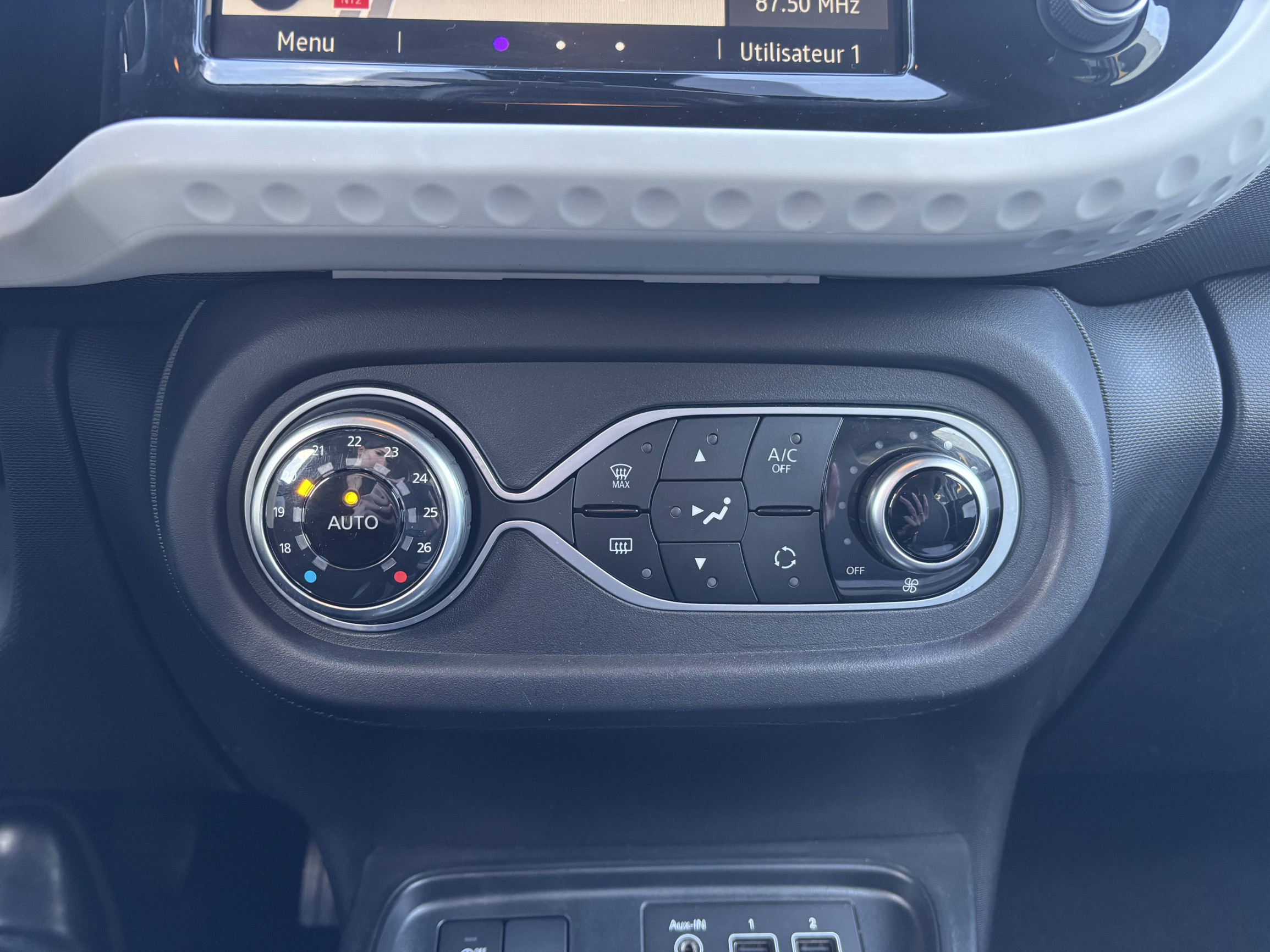 Vente en ligne Renault Twingo 3  SCe 65 au prix de 11 990 €