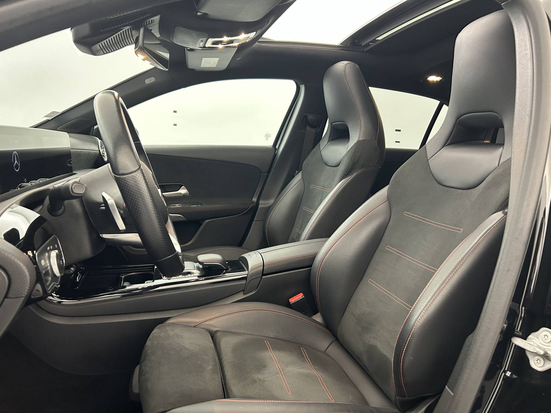 Vente en ligne Mercedes Classe A  180 d 7G-DCT au prix de 25 490 €