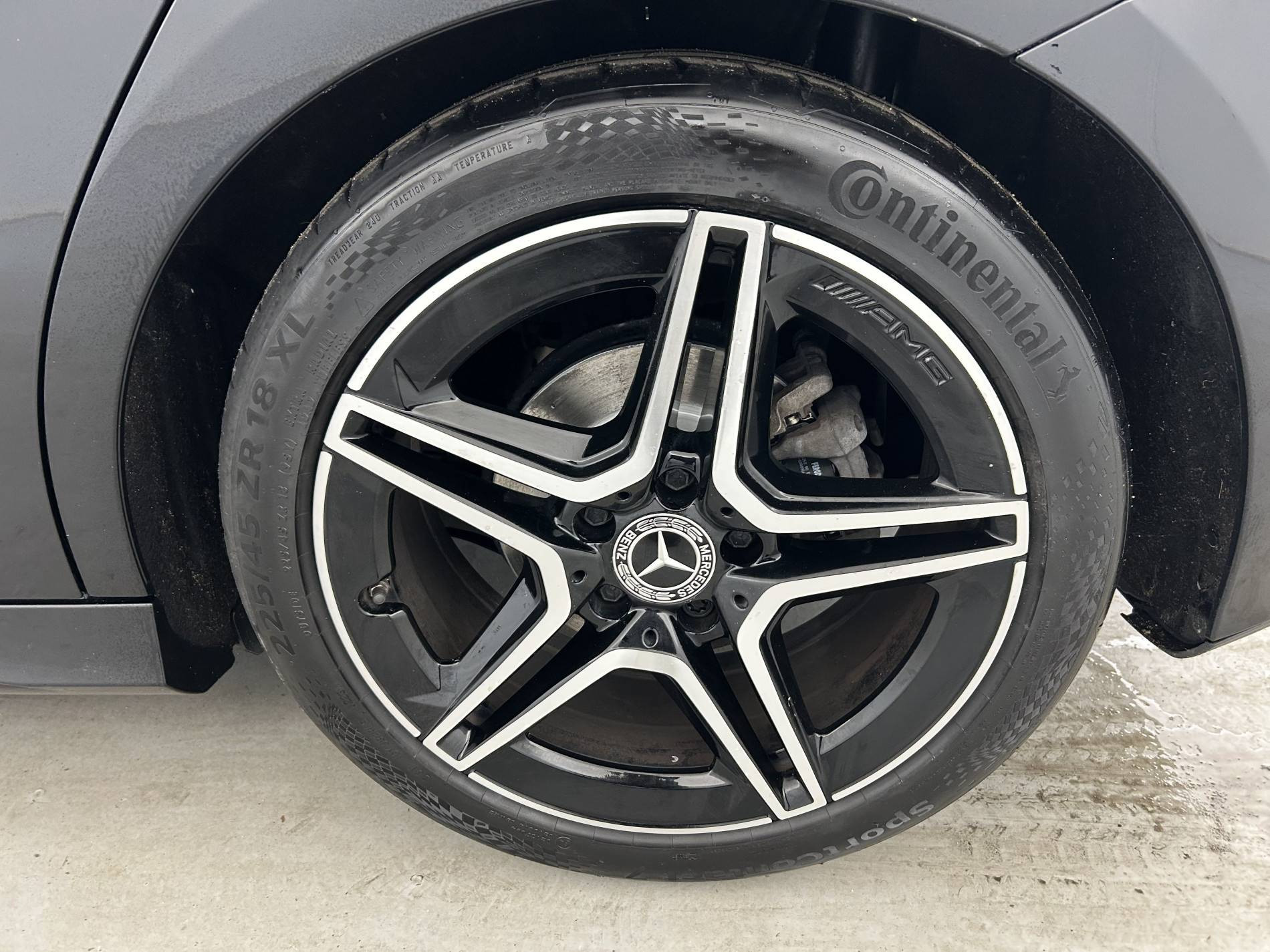 Vente en ligne Mercedes Classe A  180 d 7G-DCT au prix de 25 490 €