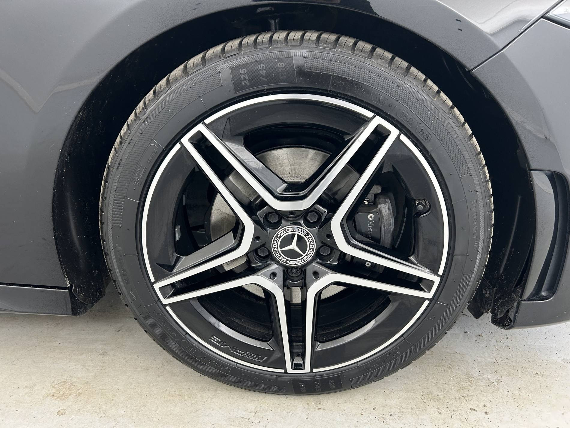 Vente en ligne Mercedes Classe A  180 d 7G-DCT au prix de 25 490 €