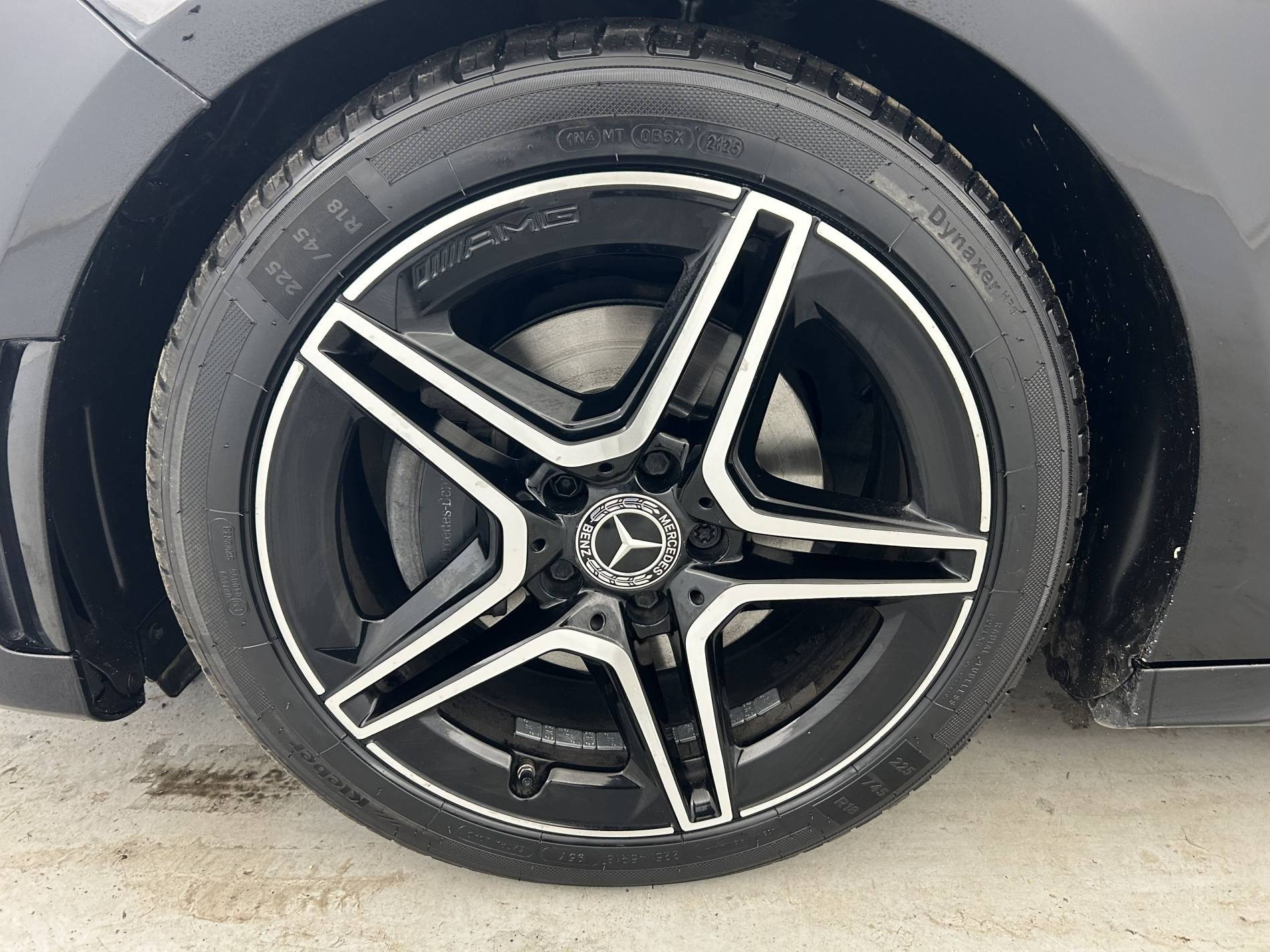 Vente en ligne Mercedes Classe A  180 d 7G-DCT au prix de 25 490 €