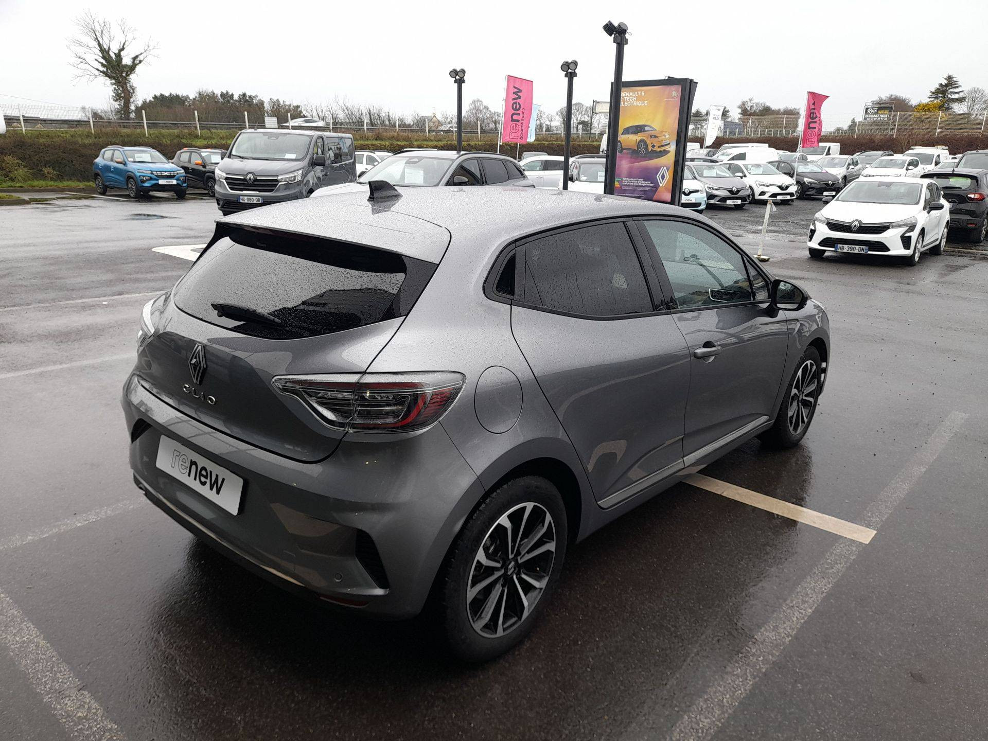 Vente en ligne Renault Clio 5 Clio TCe 90 ch GSR2 au prix de 16 990 €
