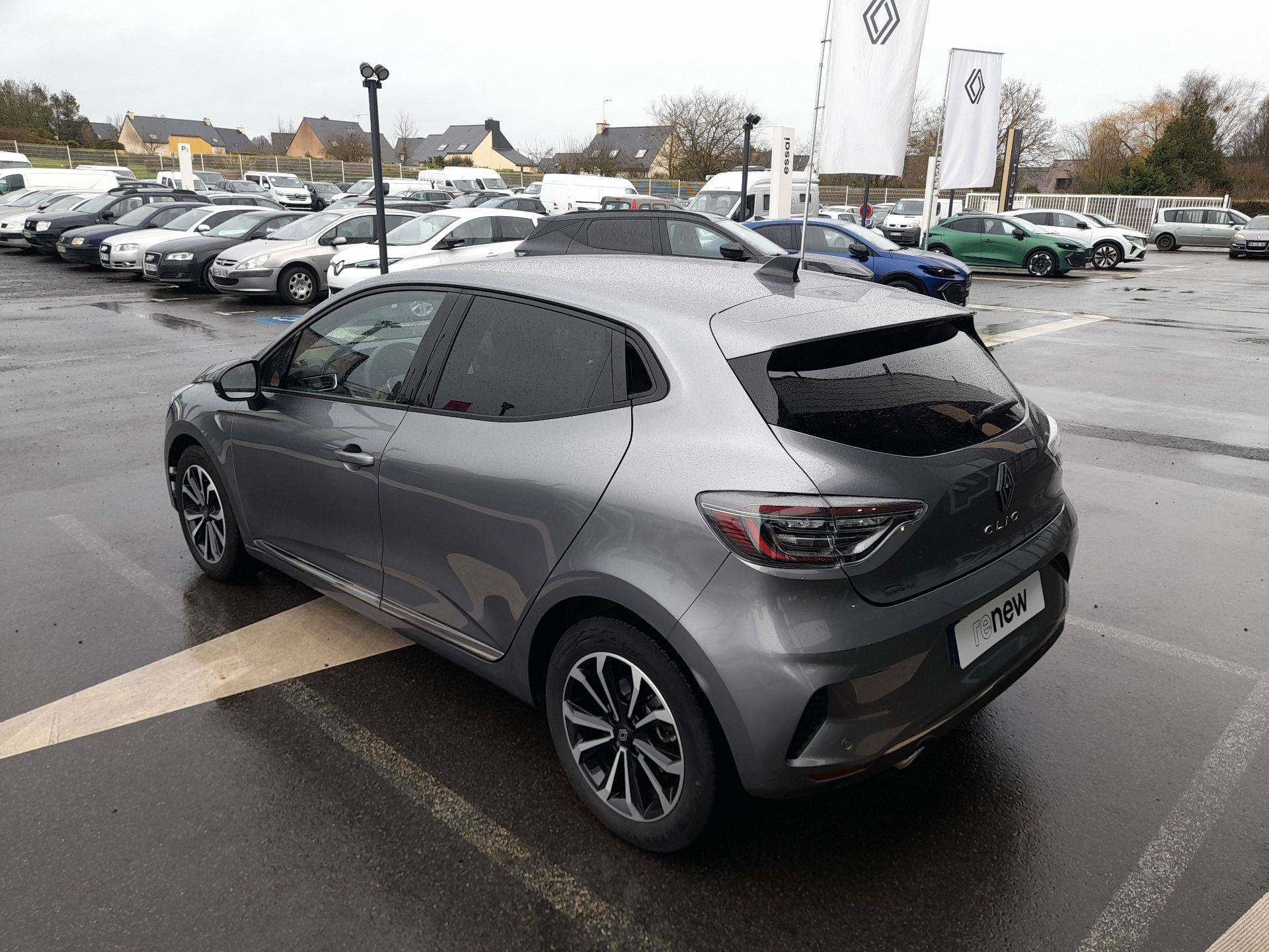 Vente en ligne Renault Clio 5 Clio TCe 90 ch GSR2 au prix de 16 990 €