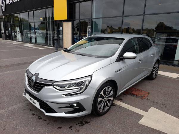 Vente en ligne Renault Megane 4  TCe 140 EDC au prix de 22 590 €