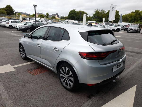 Vente en ligne Renault Megane 4  TCe 140 EDC au prix de 22 590 €