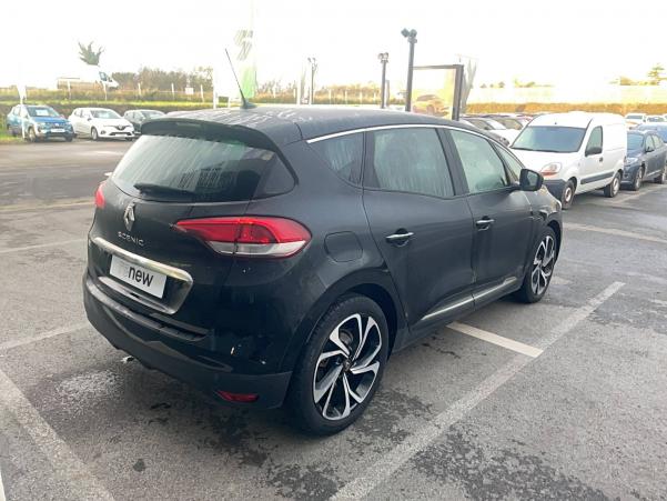 Vente en ligne Renault Scenic 4 Scenic Blue dCi 120 au prix de 17 990 €