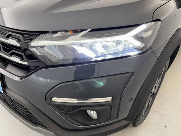 Vente en ligne Dacia Jogger  ECO-G 100 7 places au prix de 17 490 €