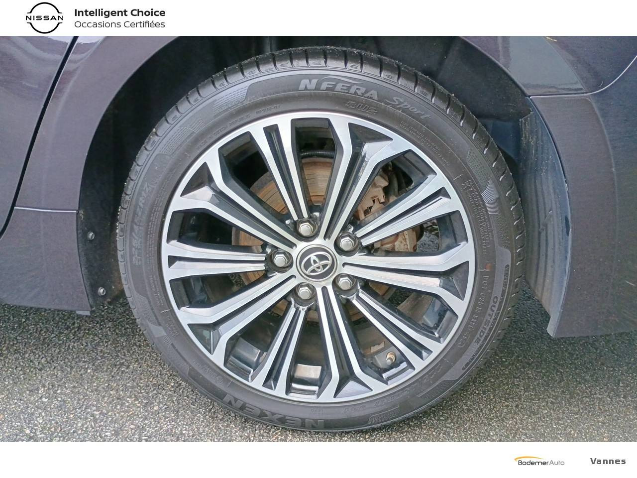 Vente en ligne Toyota Corolla Touring Sports  122h au prix de 18 490 €