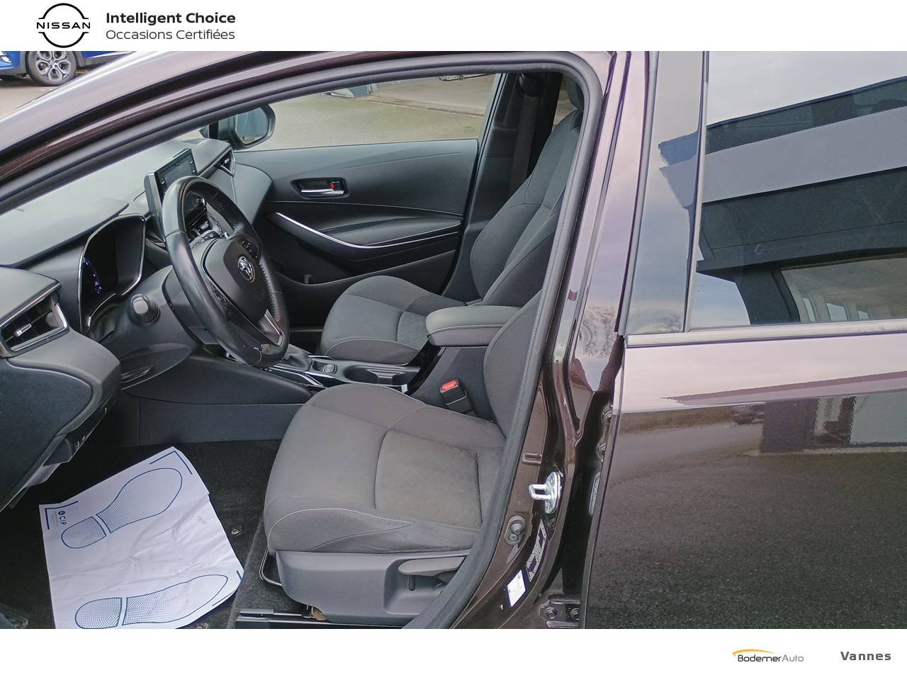 Vente en ligne Toyota Corolla Touring Sports  122h au prix de 18 490 €